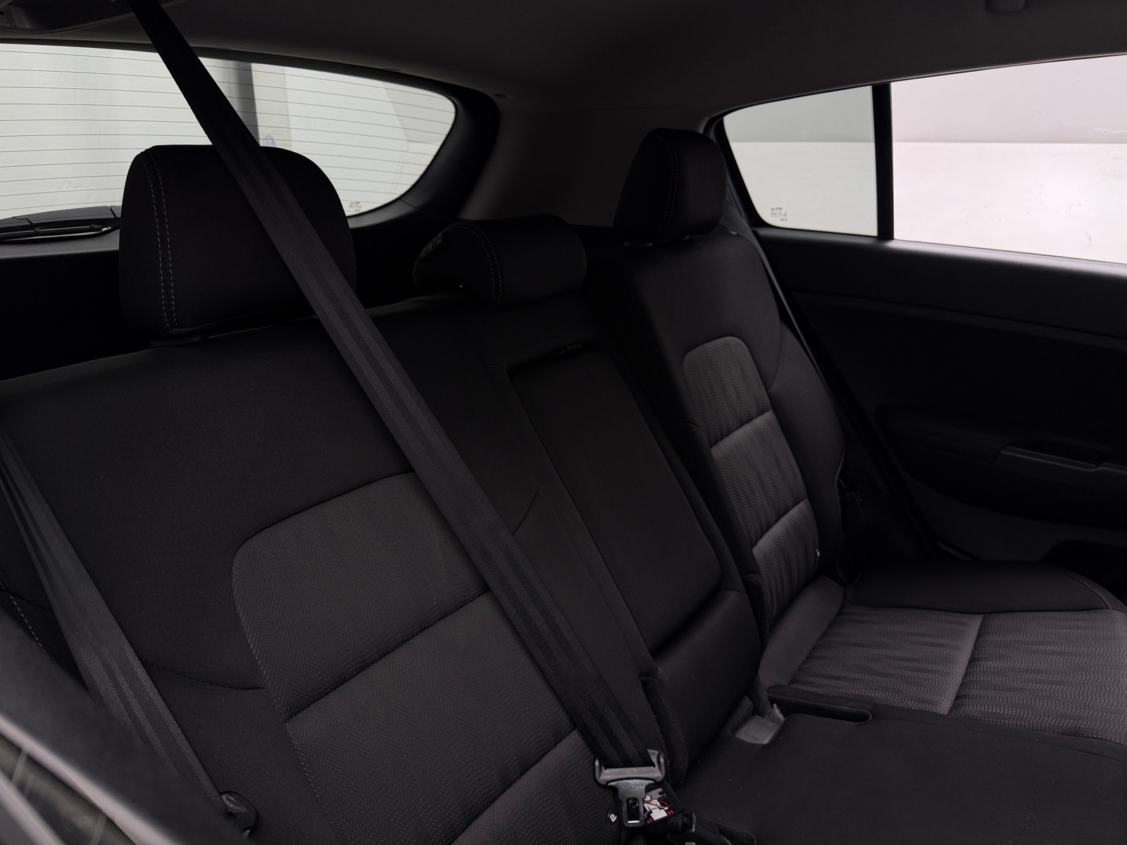 Thumbnail: 2022 Kia Sportage - 6