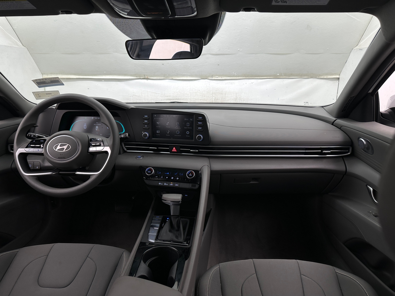 Thumbnail: 2025 Hyundai Elantra - 3