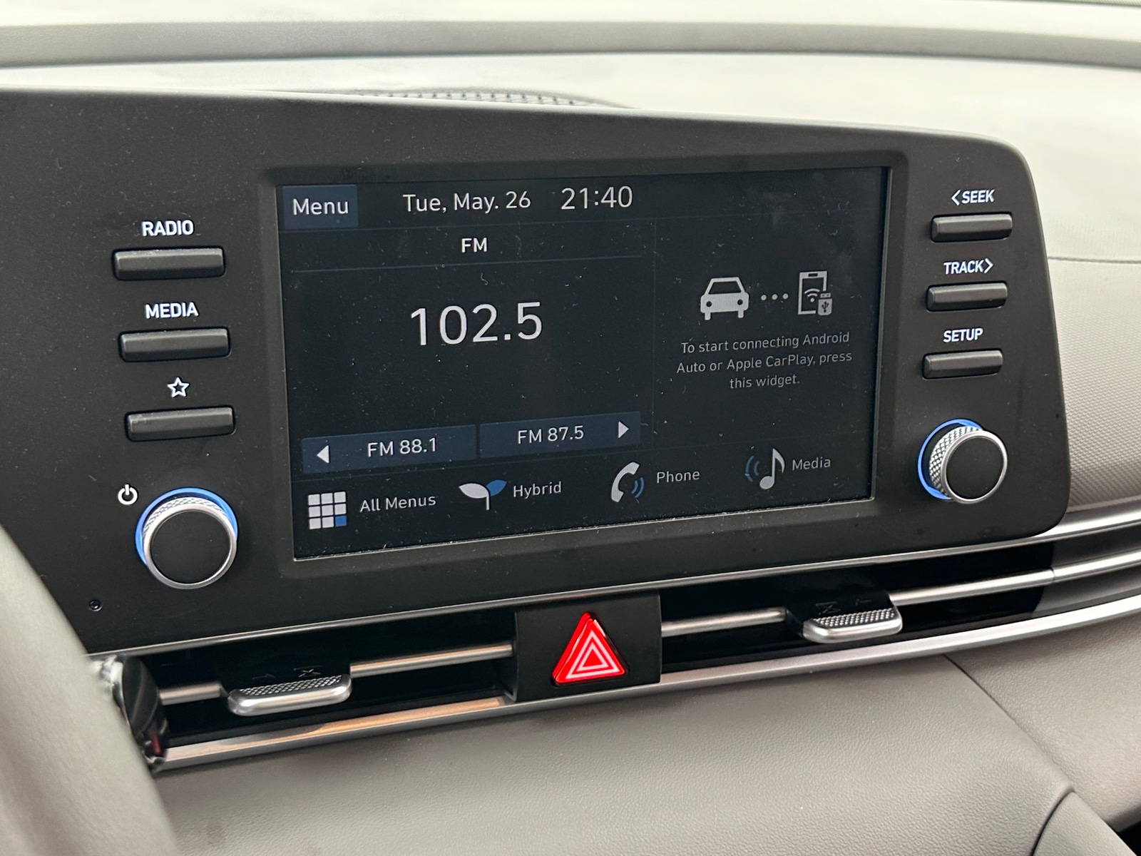 Thumbnail: 2025 Hyundai Elantra - 4