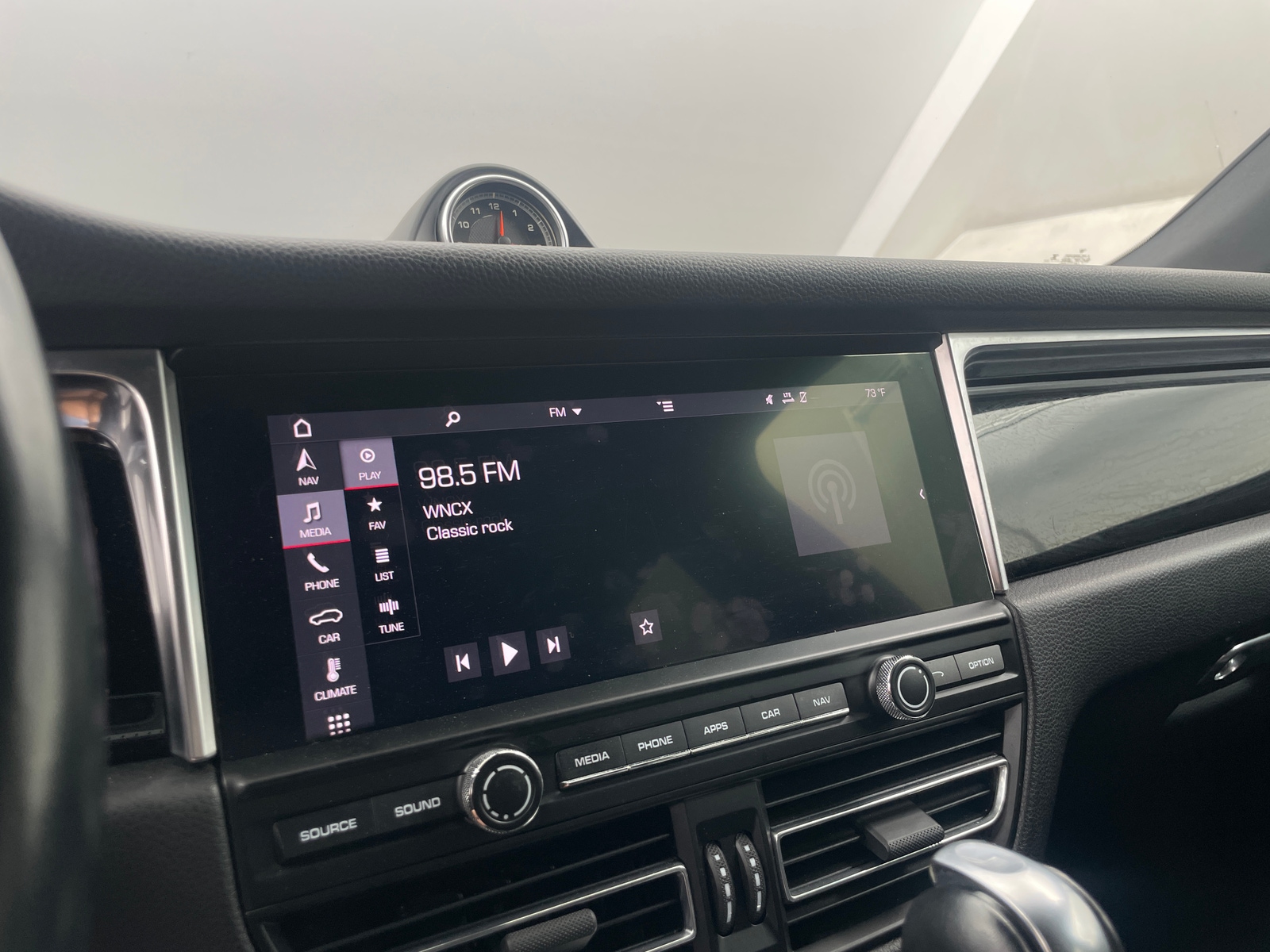 Thumbnail: 2019 Porsche Macan - 3