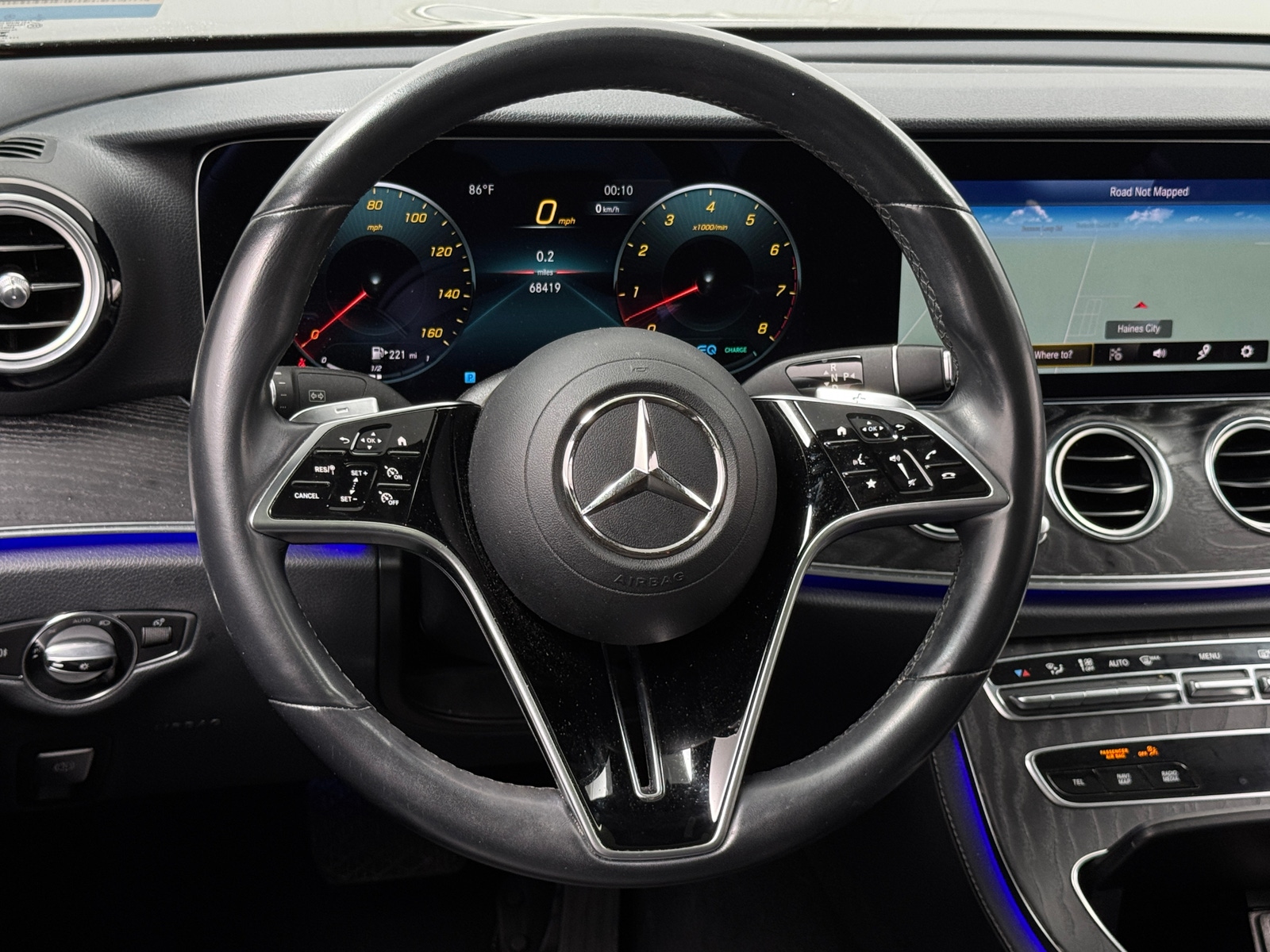 Thumbnail: 2021 Mercedes-Benz E-Class - 4