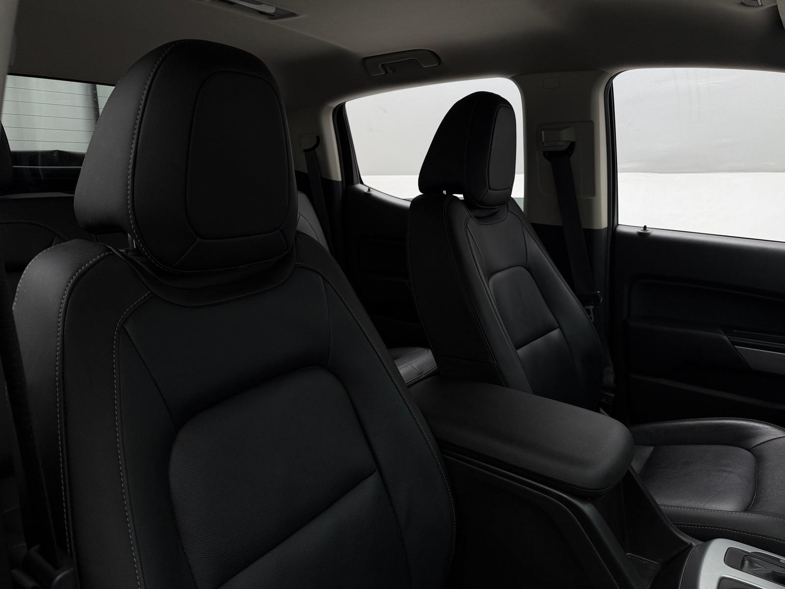 Thumbnail: 2015 Chevrolet Colorado - 2