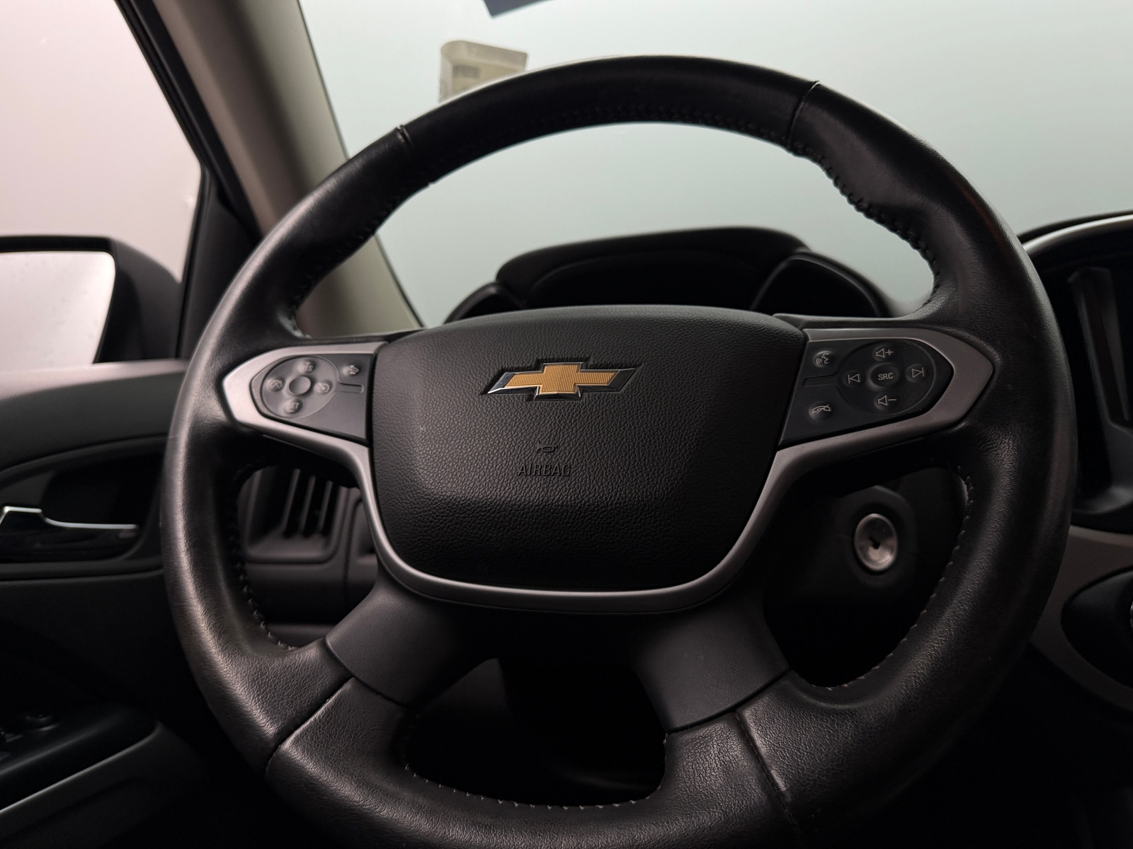 Thumbnail: 2015 Chevrolet Colorado - 5