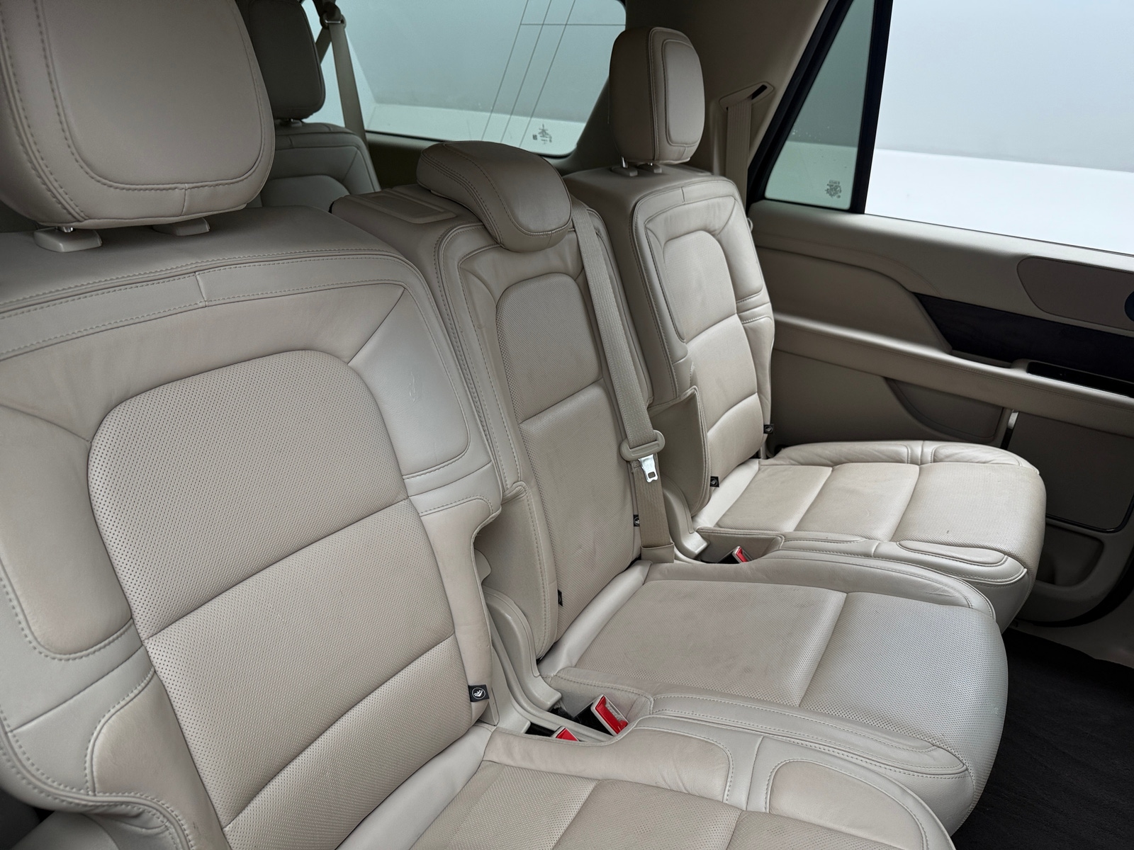Thumbnail: 2019 Lincoln Navigator L - 5