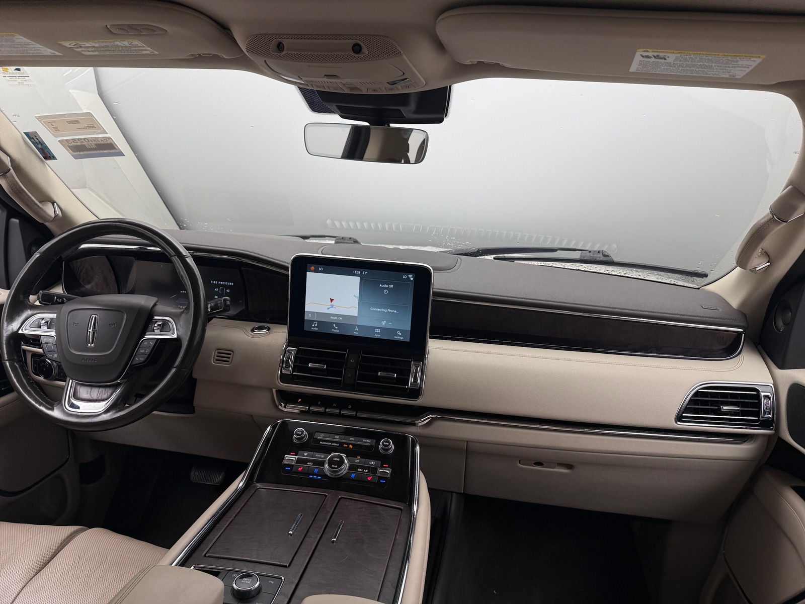 Thumbnail: 2019 Lincoln Navigator L - 2