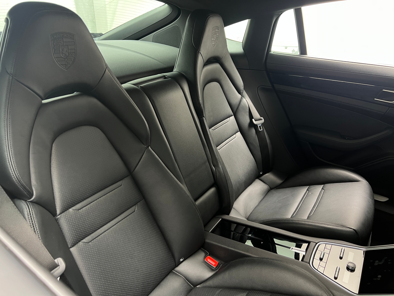 Thumbnail: 2018 Porsche Panamera - 5