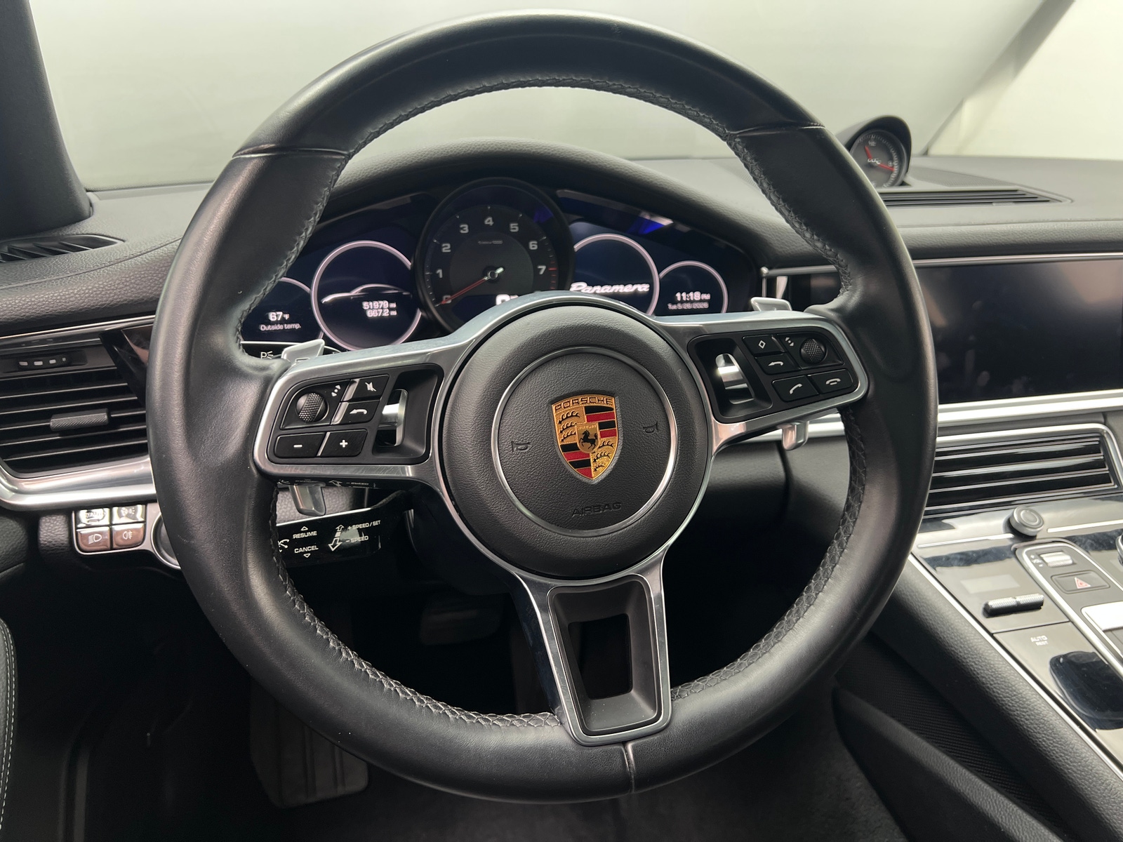 Thumbnail: 2018 Porsche Panamera - 4