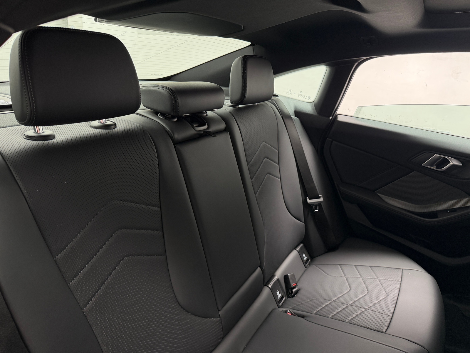 Thumbnail: 2025 BMW 2 Series - 5
