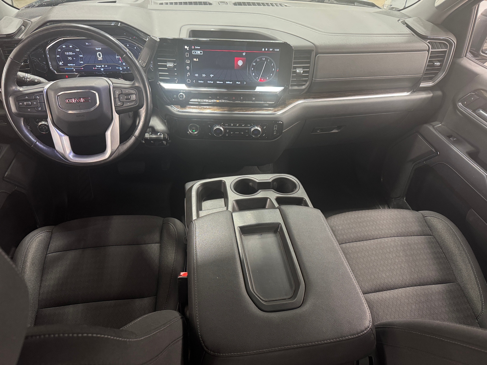 Thumbnail: 2022 GMC Sierra 1500 - 3