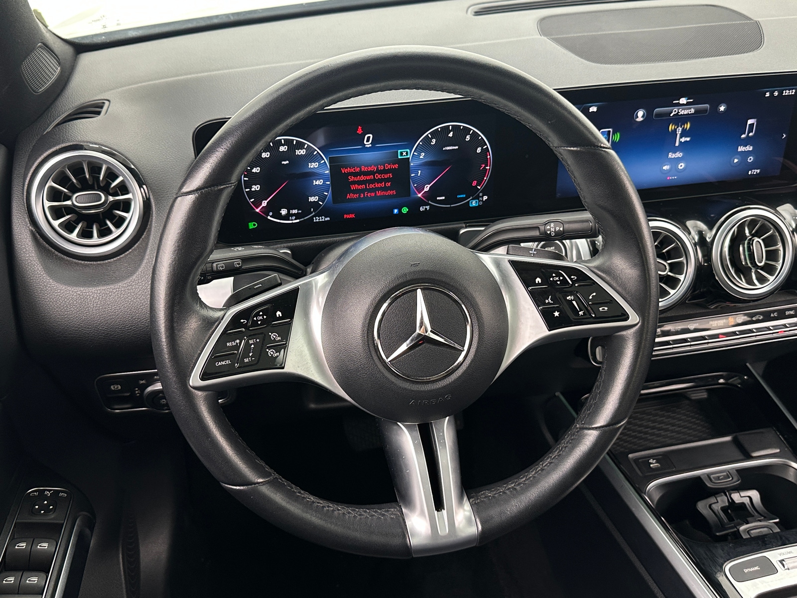 Thumbnail: 2025 Mercedes-Benz GLB - 4