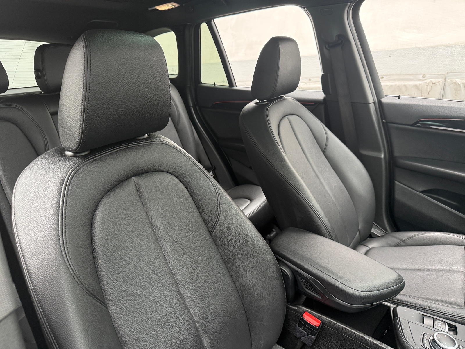 Thumbnail: 2021 BMW X1 - 2
