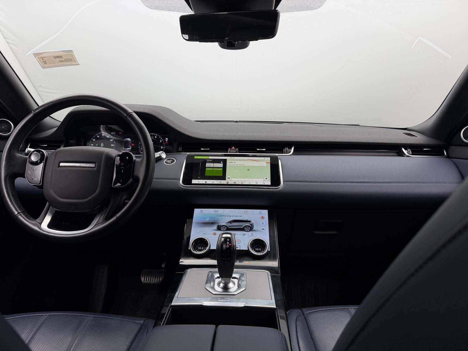 Thumbnail: 2020 Land Rover Range Rover Evoque - 2
