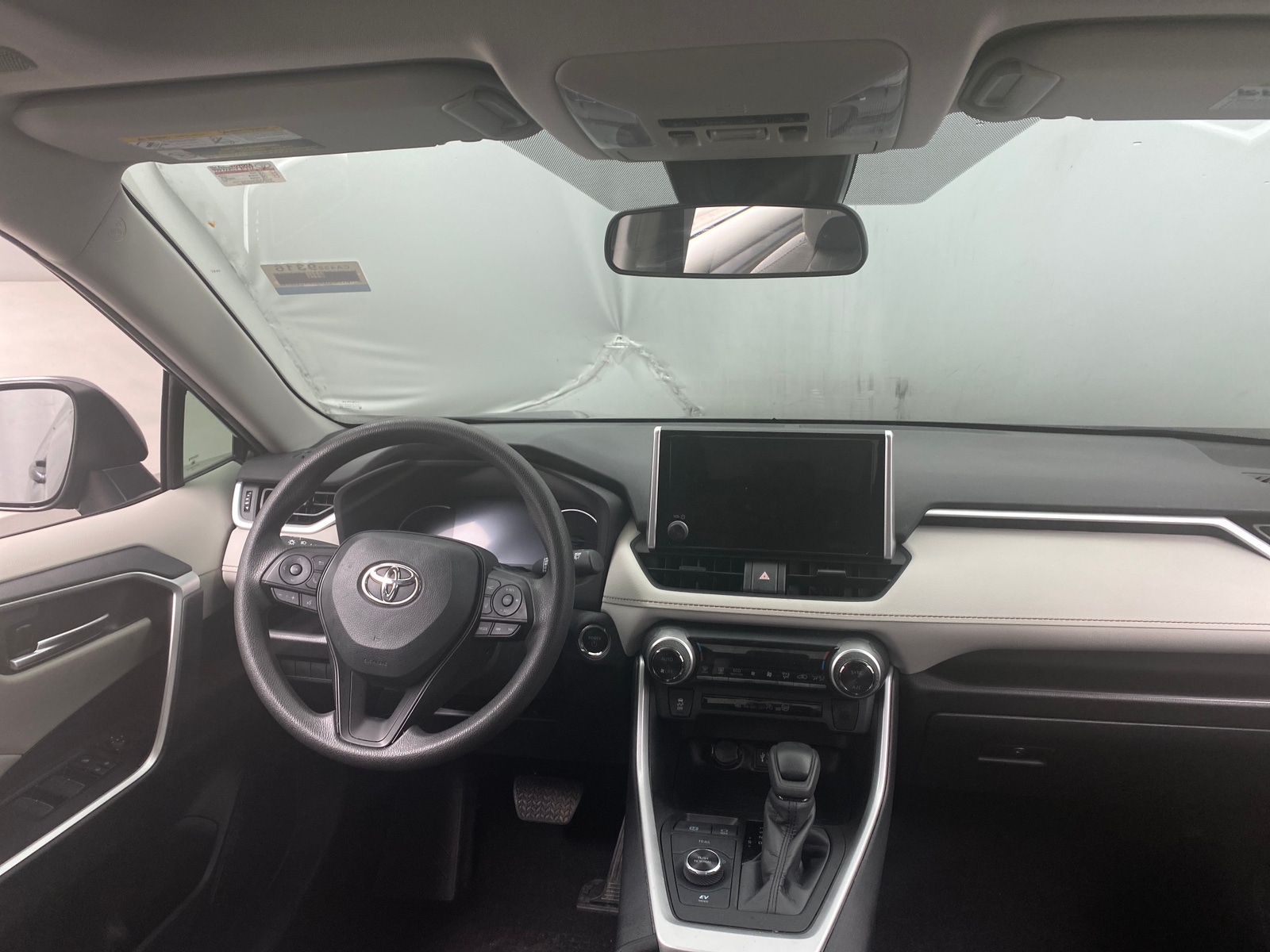 Thumbnail: 2023 Toyota RAV4 - 3