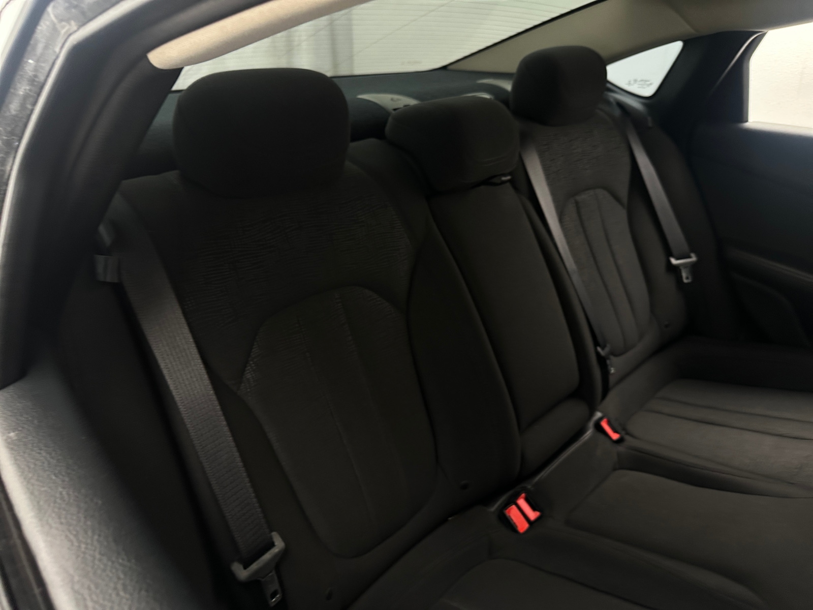 Thumbnail: 2016 Chrysler 200 - 6