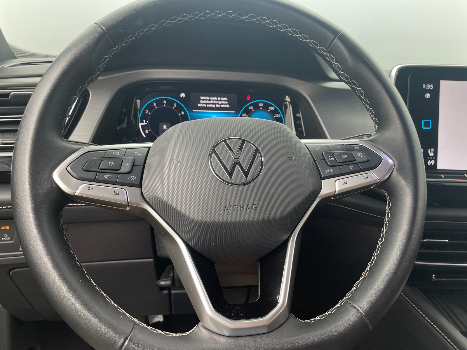Thumbnail: 2025 Volkswagen Atlas - 4