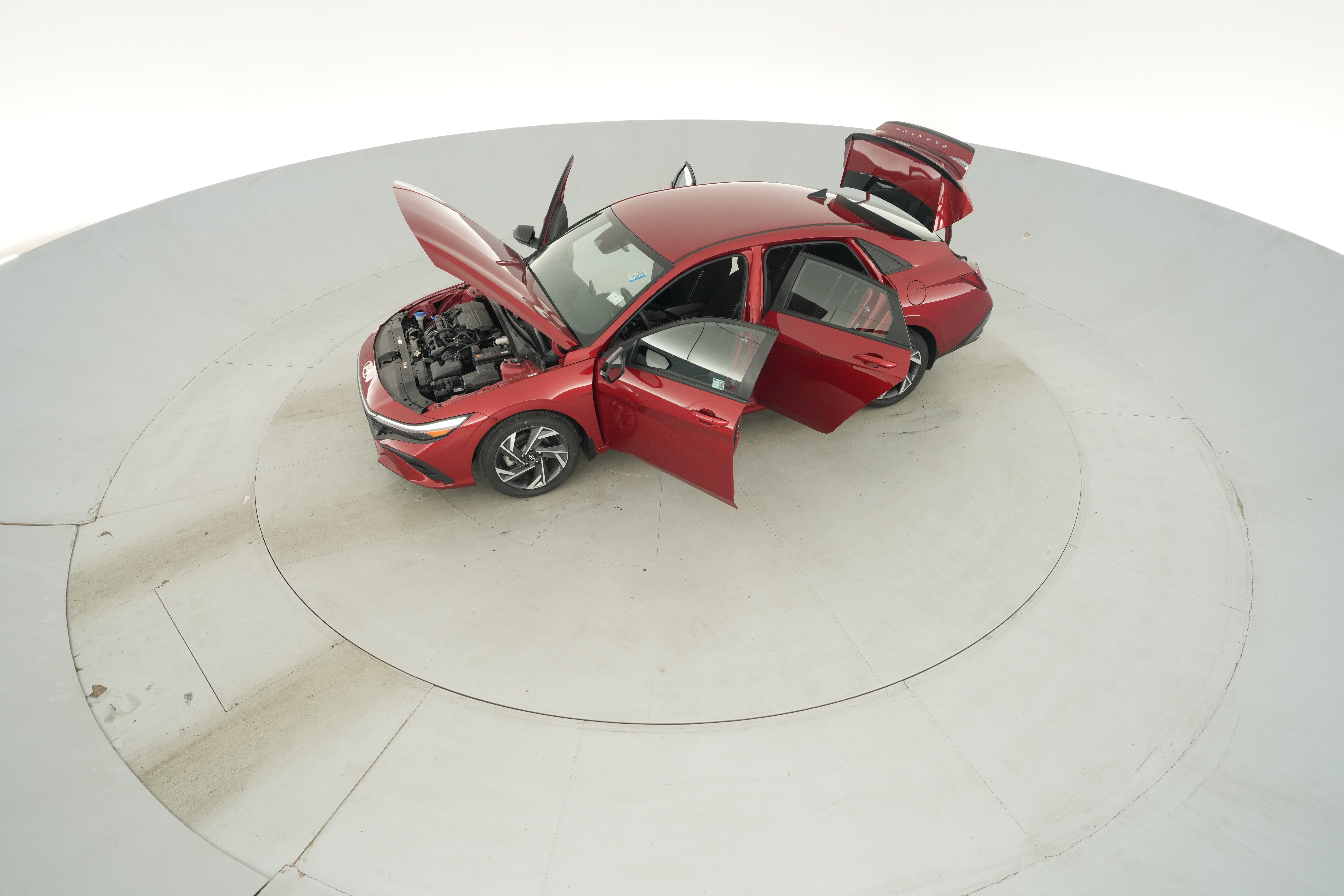 2025 Hyundai Elantra SEL - Photo 38