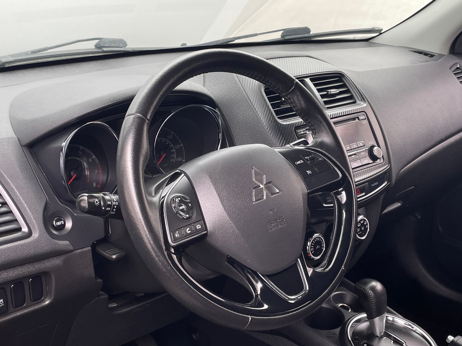 Thumbnail: 2017 Mitsubishi Outlander Sport - 5