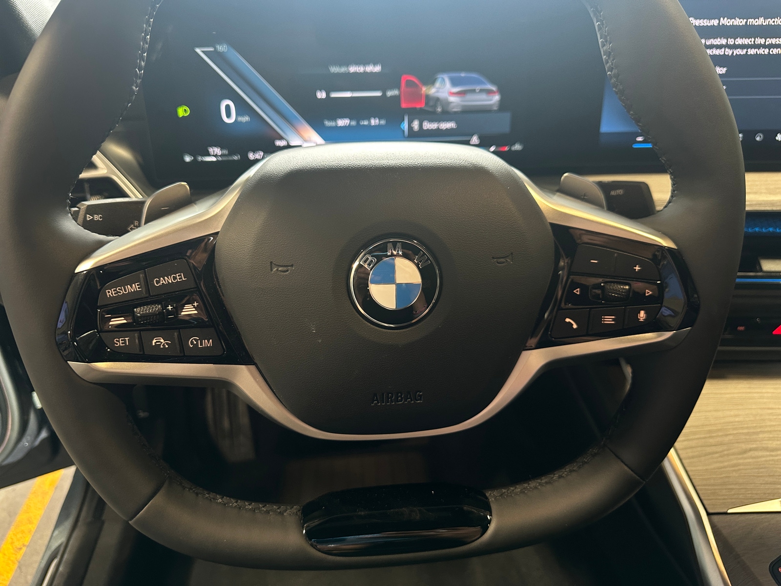 Thumbnail: 2026 BMW 3 Series - 4