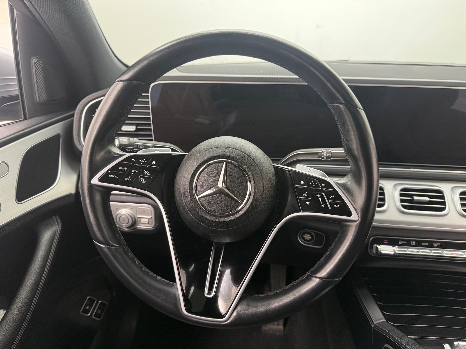 Thumbnail: 2024 Mercedes-Benz GLE - 4