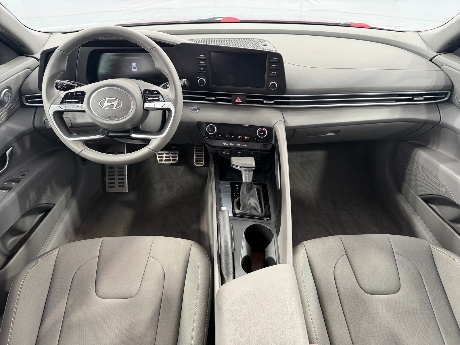 Thumbnail: 2025 Hyundai Elantra - 3