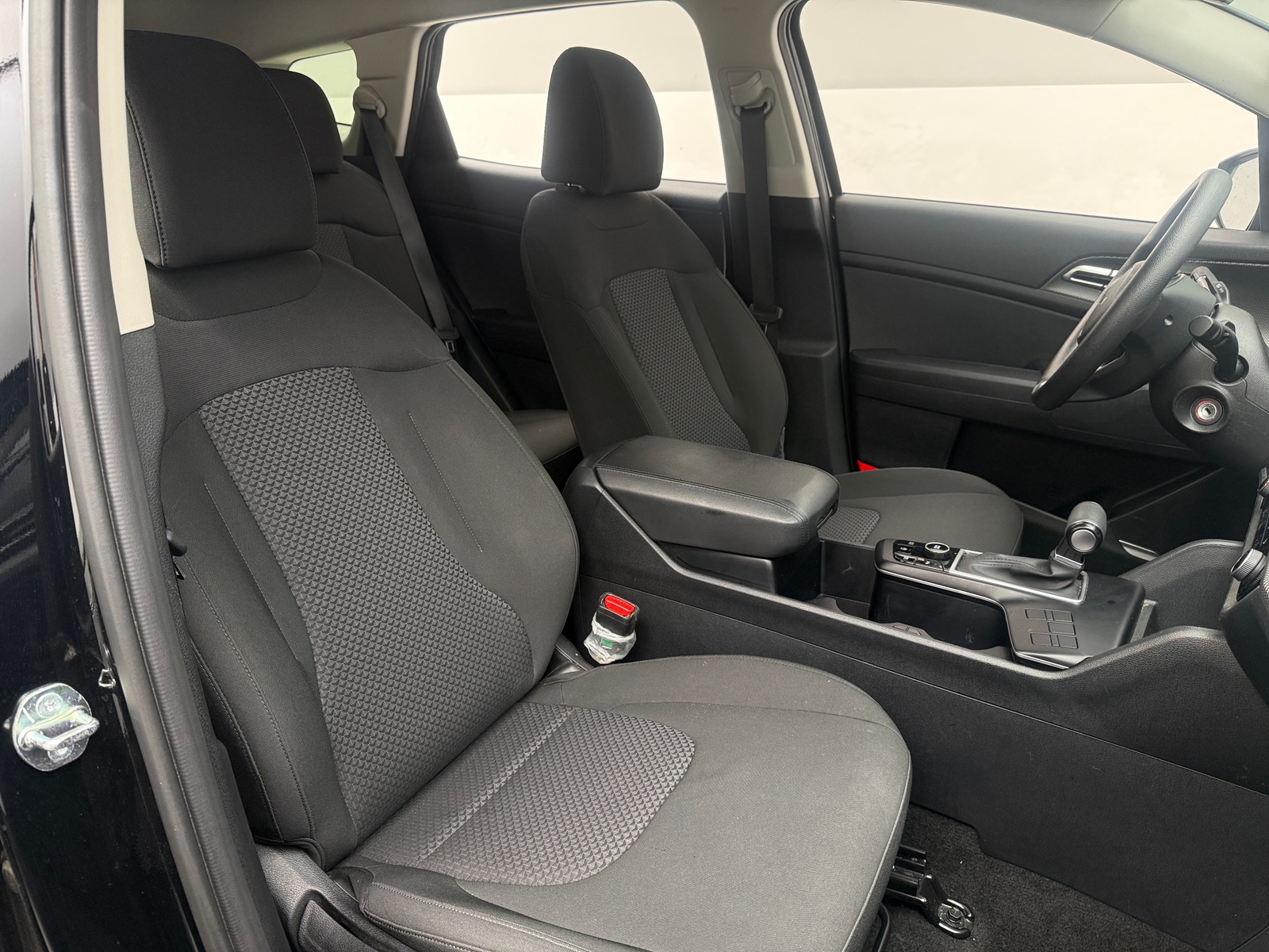 Thumbnail: 2025 Kia Sportage - 2