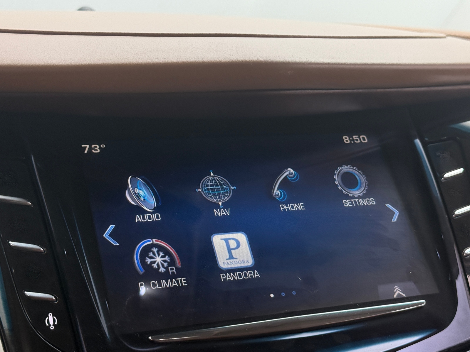 Thumbnail: 2015 Cadillac Escalade - 3