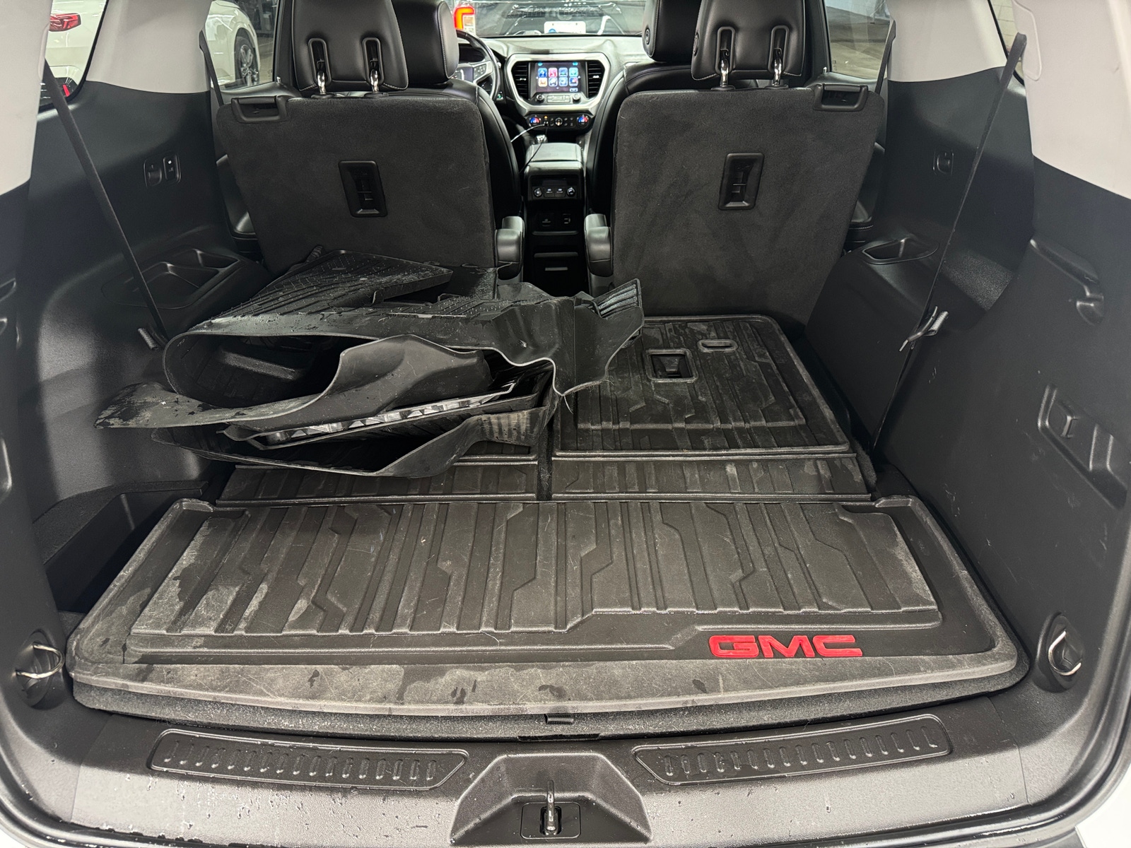 Thumbnail: 2019 GMC Acadia - 6