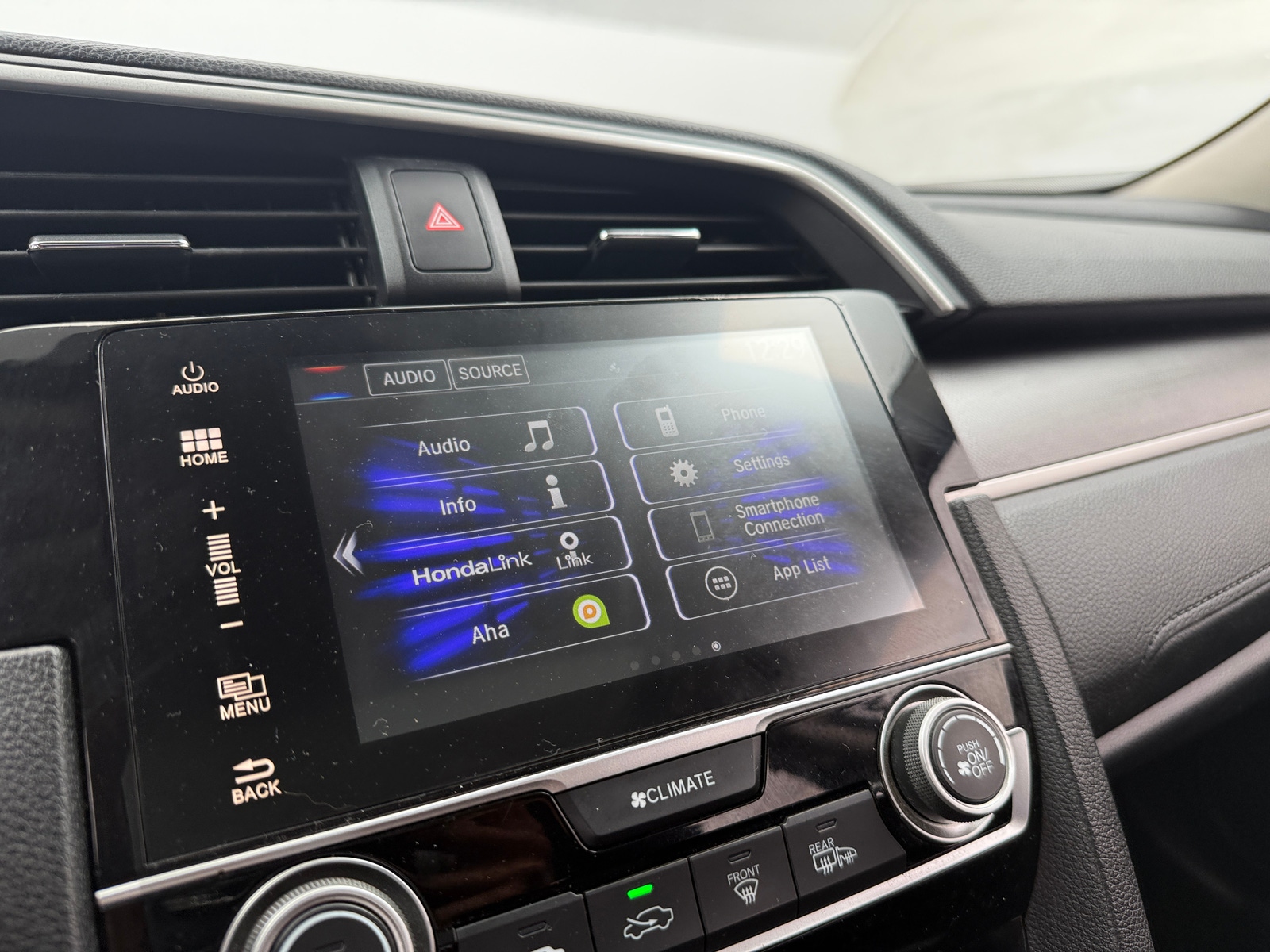 Thumbnail: 2016 Honda Civic - 4