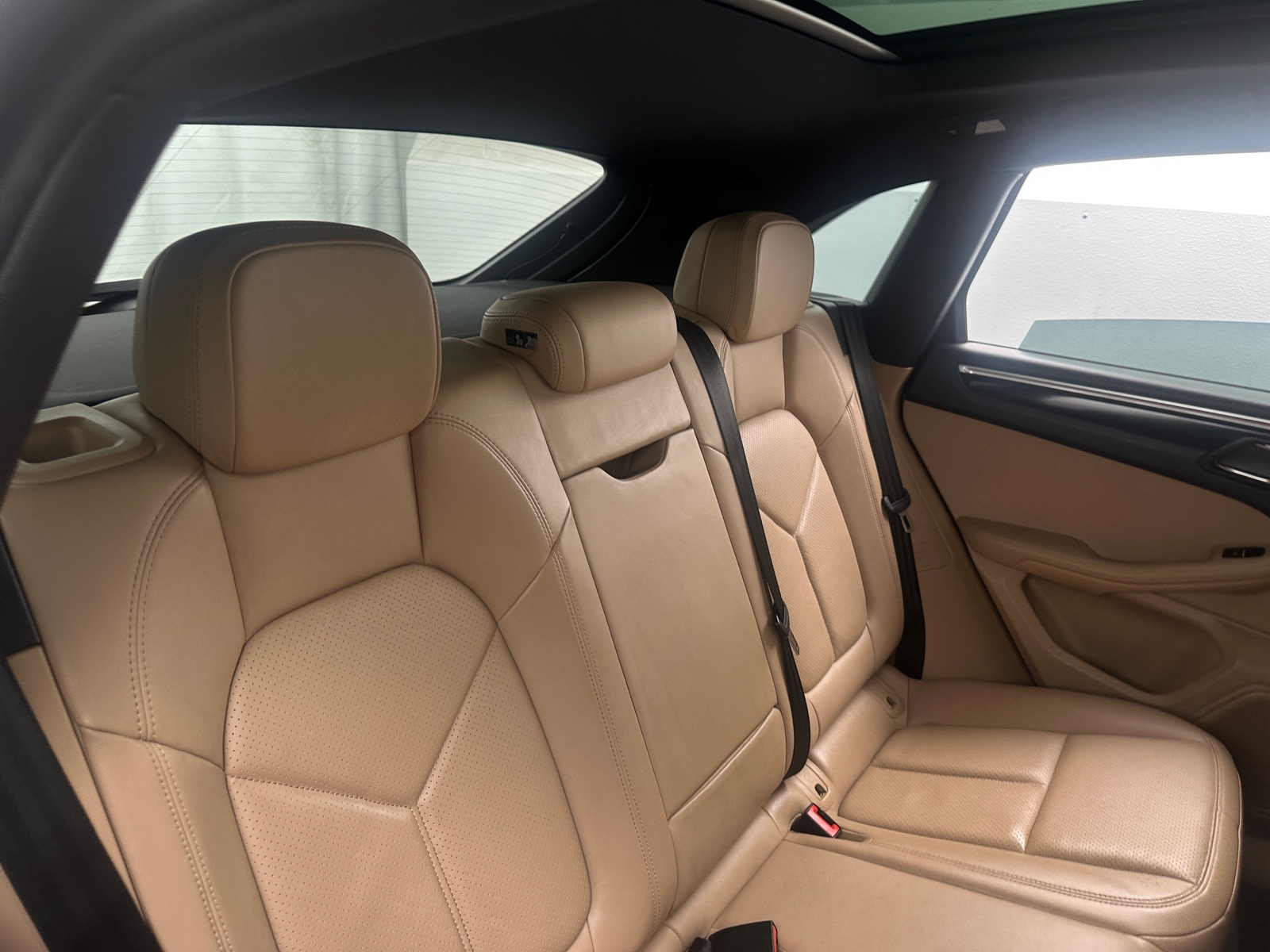 Thumbnail: 2020 Porsche Macan - 5