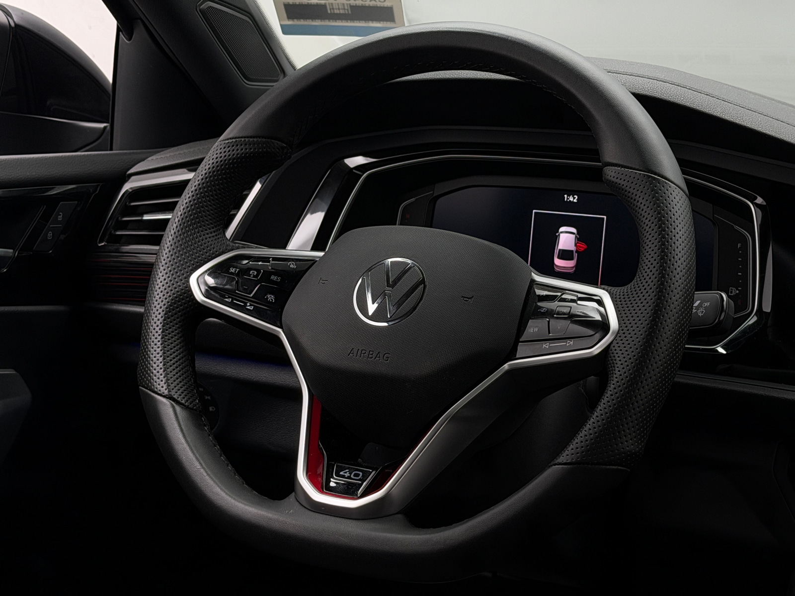 Thumbnail: 2024 Volkswagen Jetta - 5