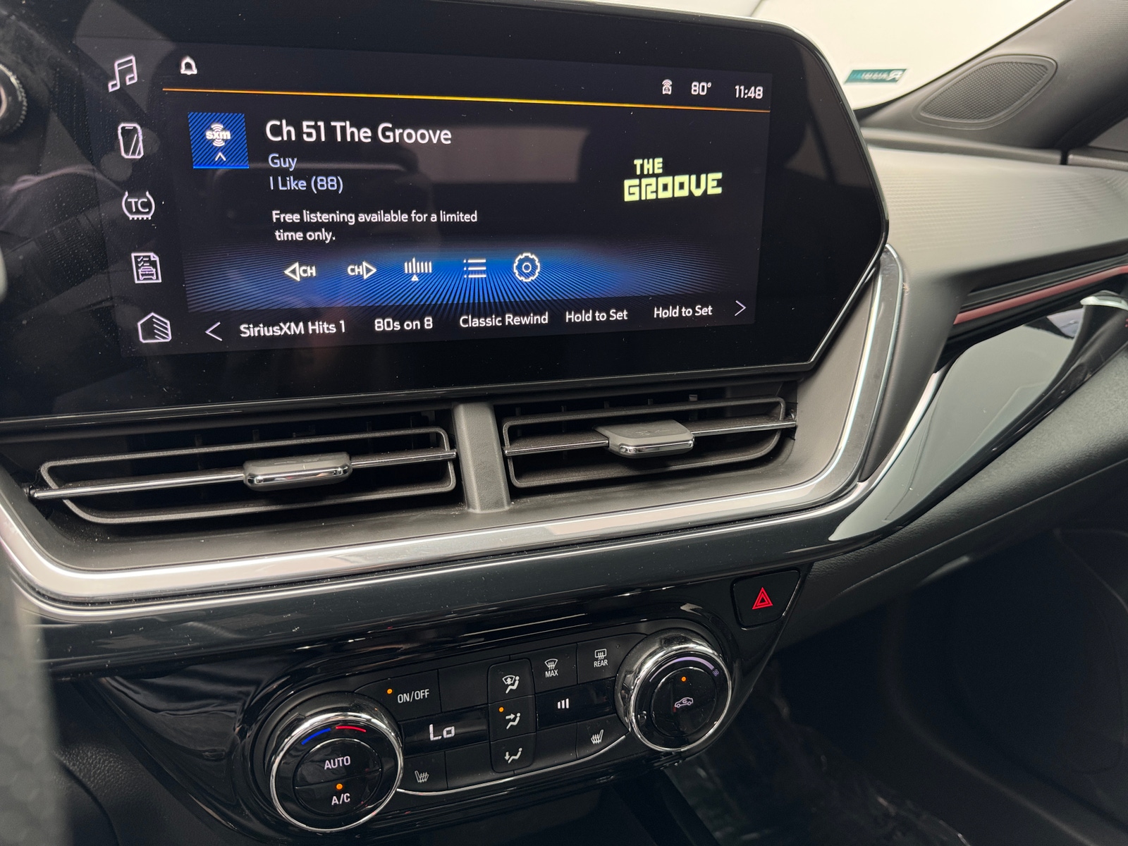 Thumbnail: 2025 Chevrolet Trax - 3