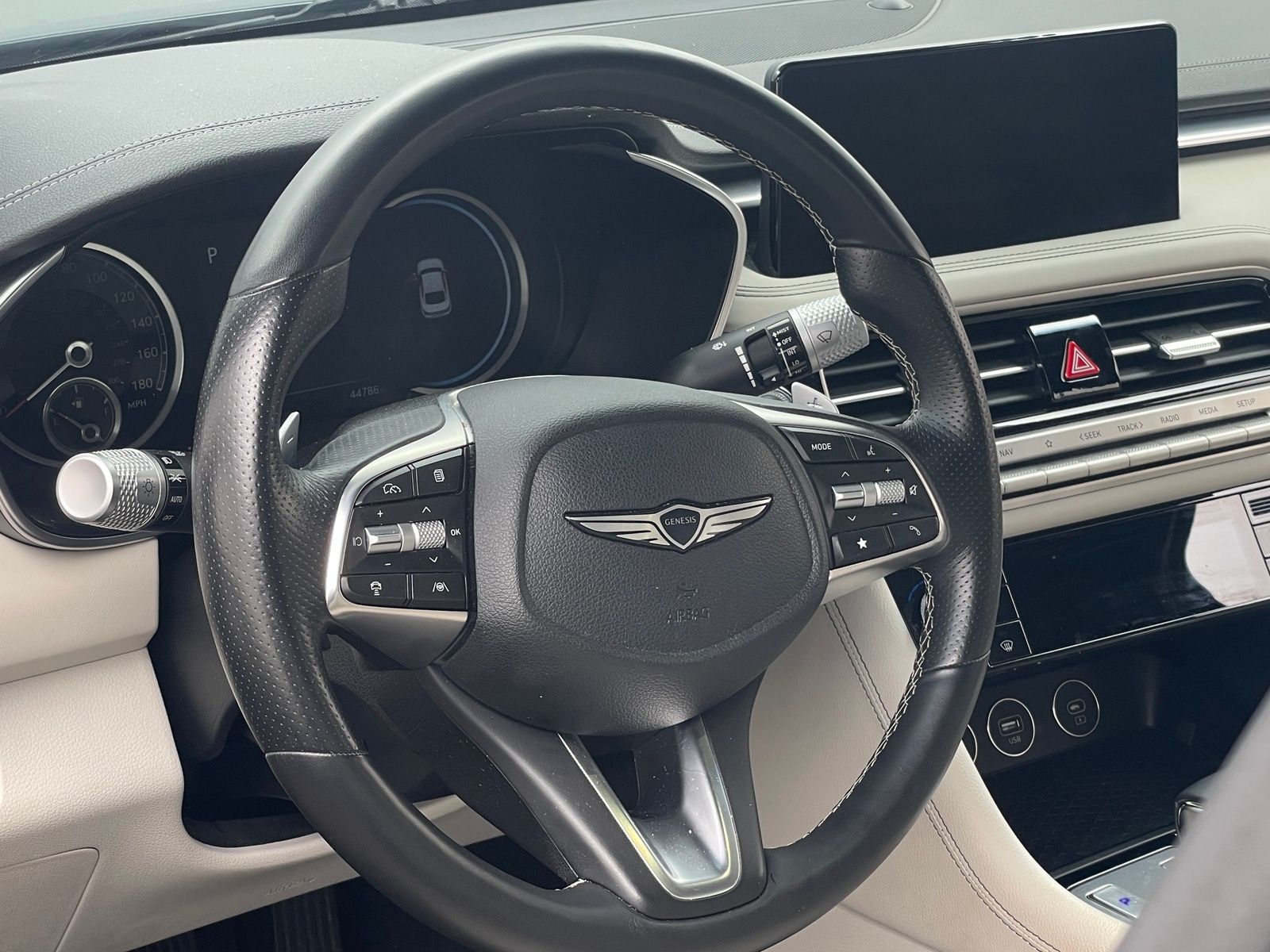 Thumbnail: 2025 Genesis G70 - 4