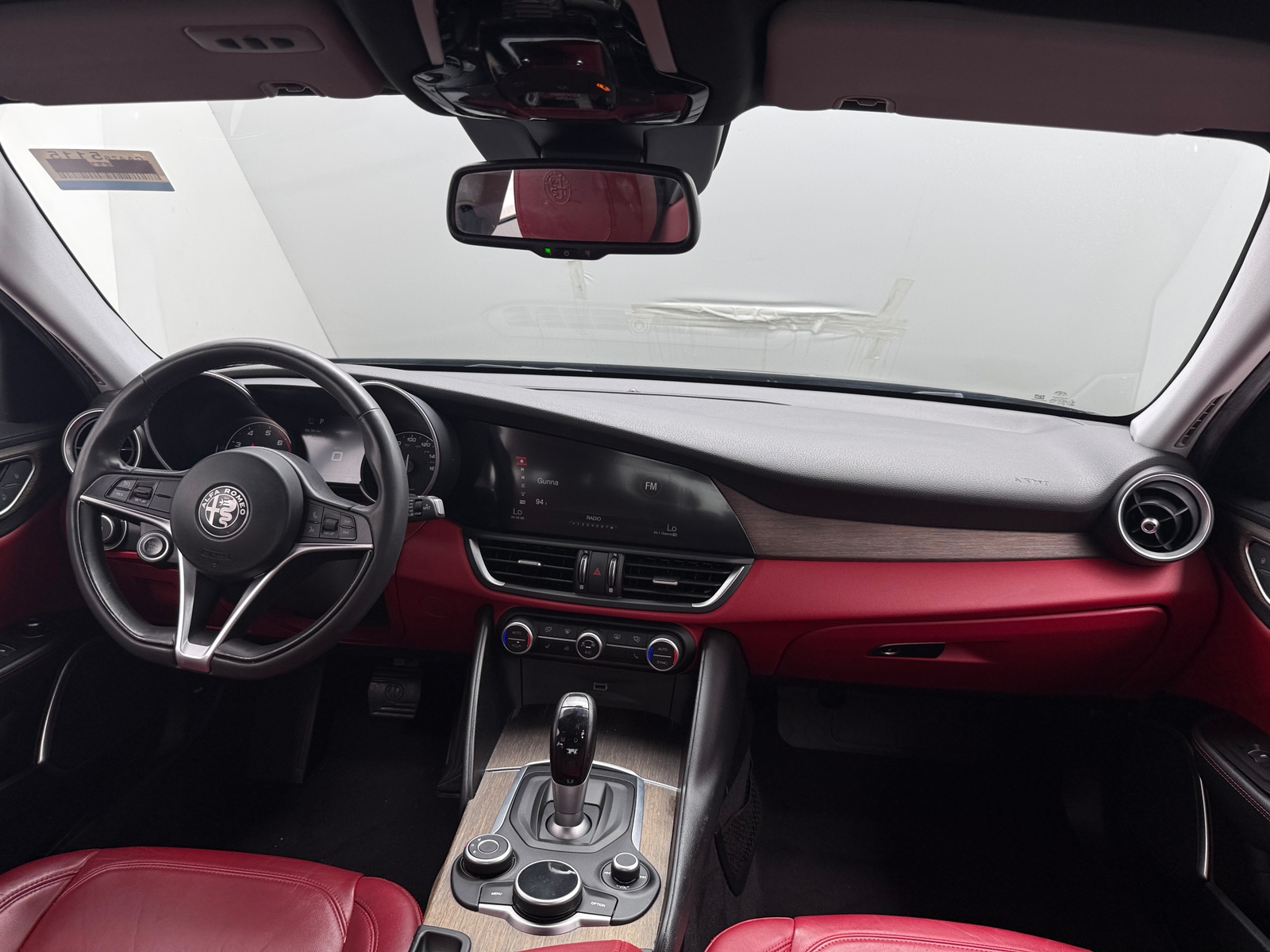 Thumbnail: 2019 Alfa Romeo Giulia - 2