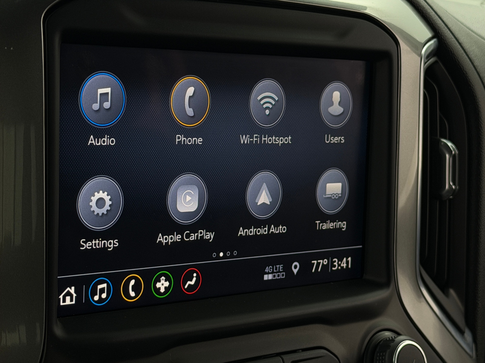 Thumbnail: 2019 Chevrolet Silverado 1500 - 4