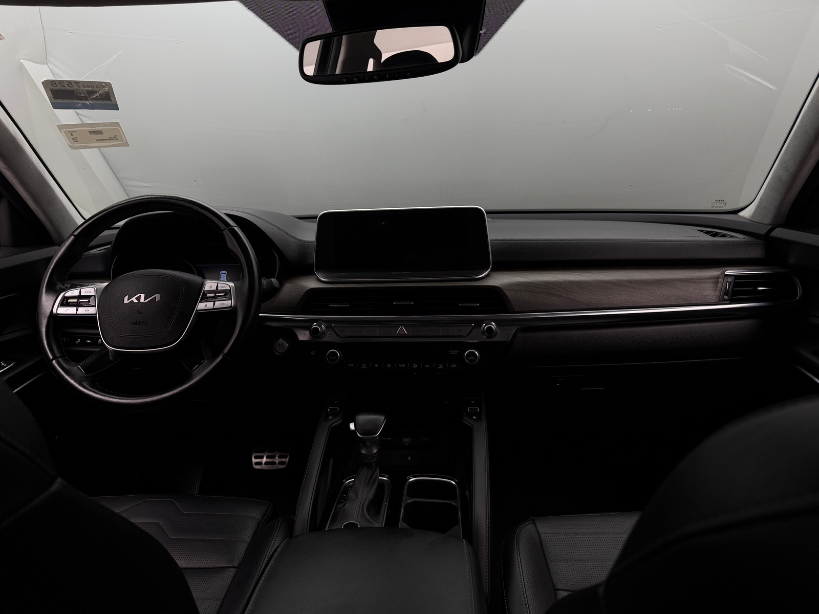Thumbnail: 2022 Kia Telluride - 2