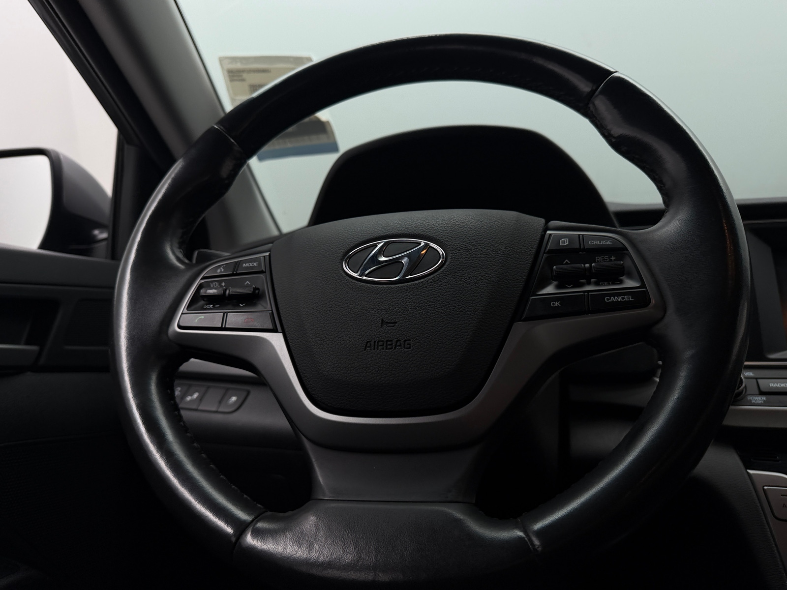 Thumbnail: 2018 Hyundai Elantra - 5