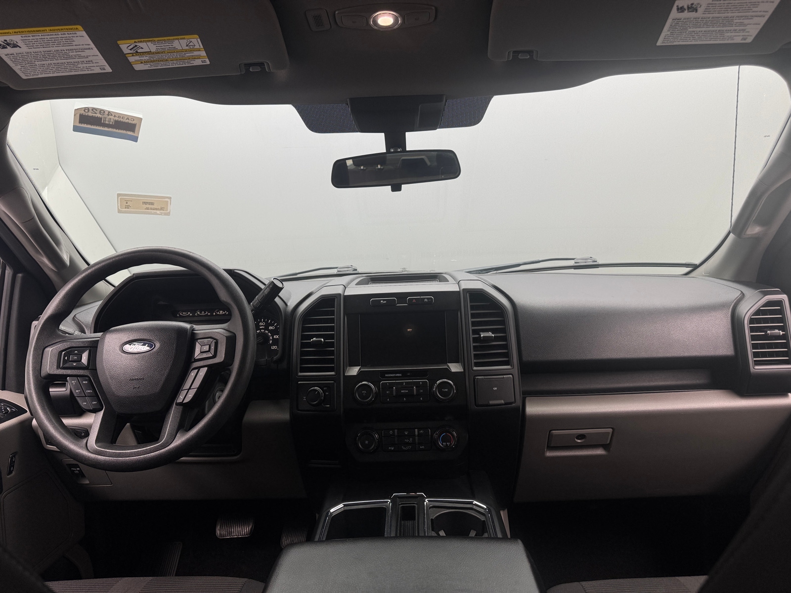 Thumbnail: 2019 Ford Econoline - 3