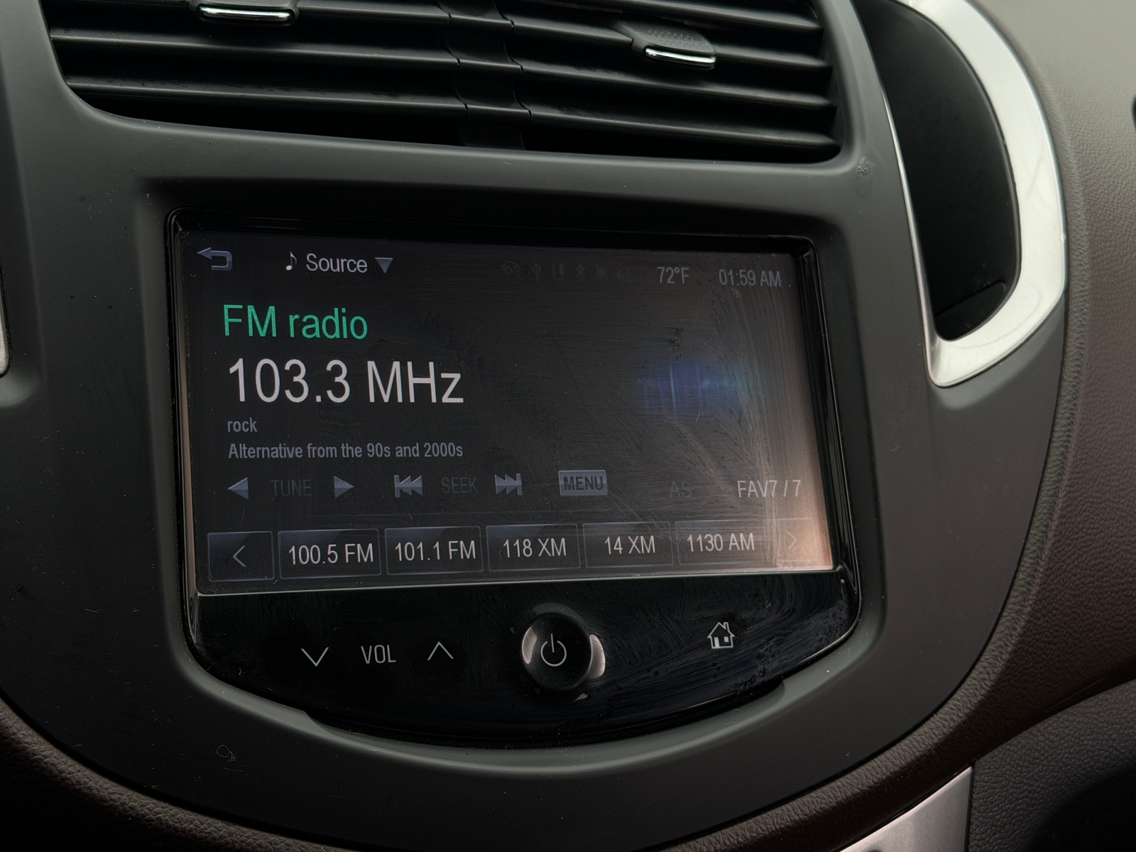 Thumbnail: 2016 Chevrolet Trax - 4