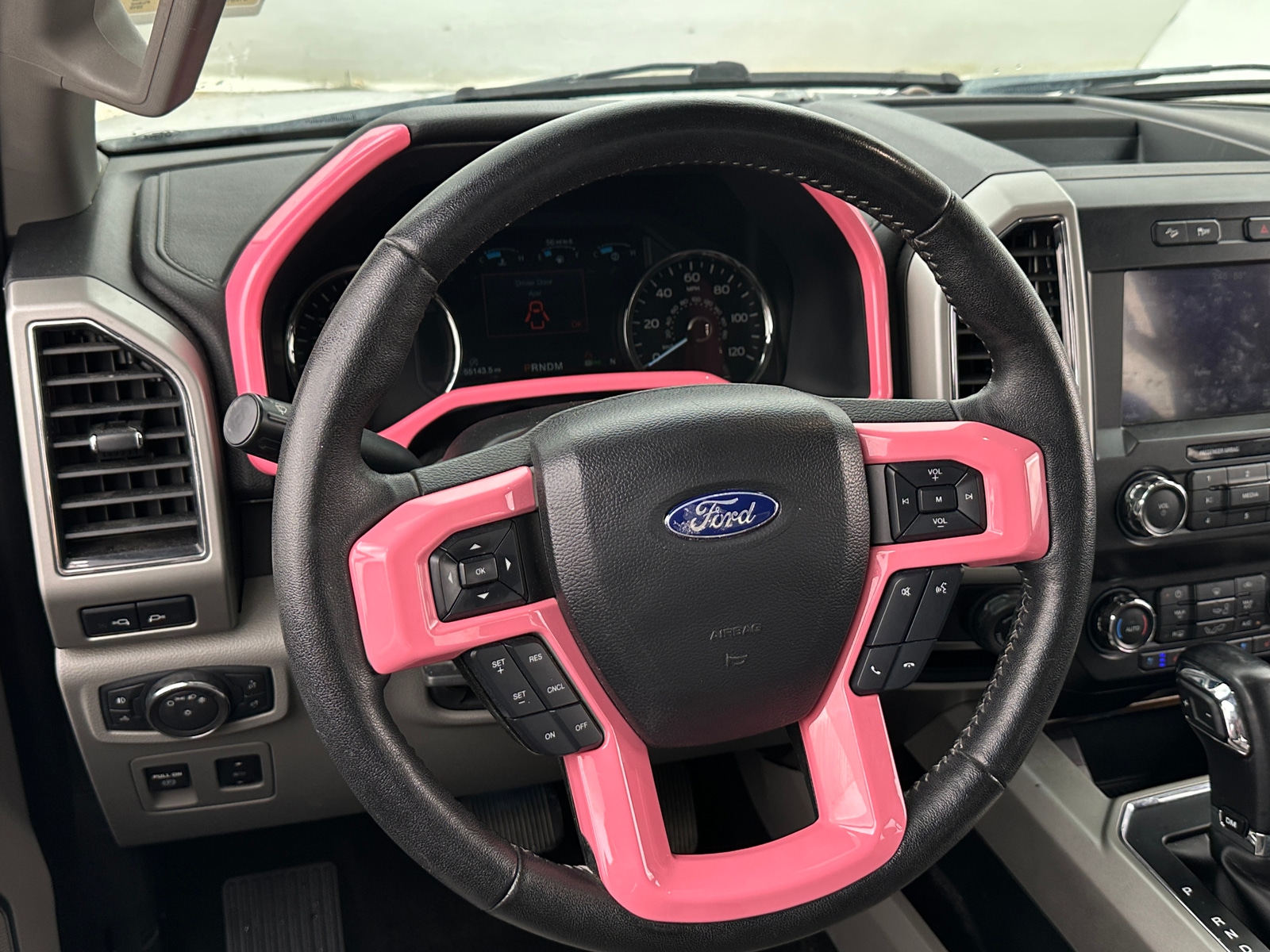 Thumbnail: 2019 Ford Econoline - 4