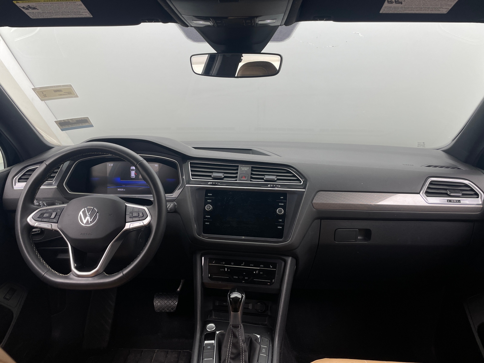 Thumbnail: 2024 Volkswagen Tiguan - 2