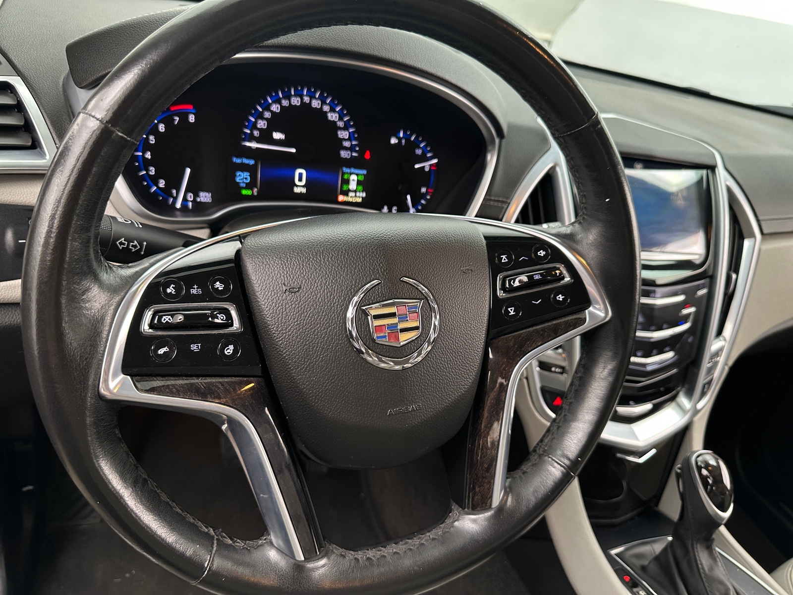 Thumbnail: 2014 Cadillac SRX - 4