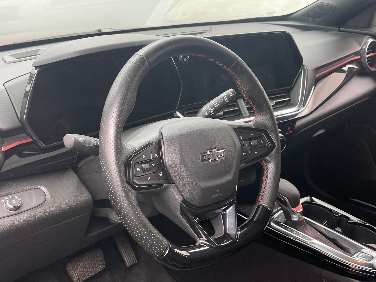 Thumbnail: 2025 Chevrolet Trax - 4