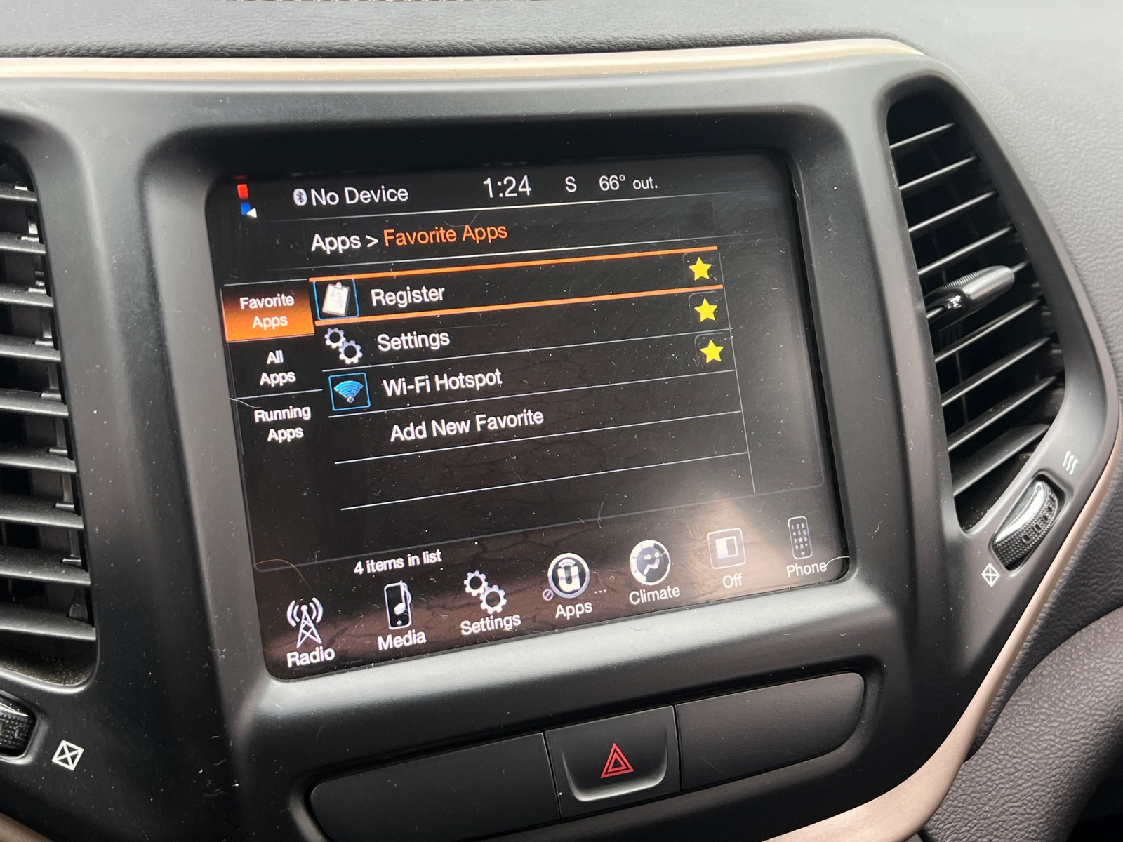Thumbnail: 2017 Jeep Cherokee - 4