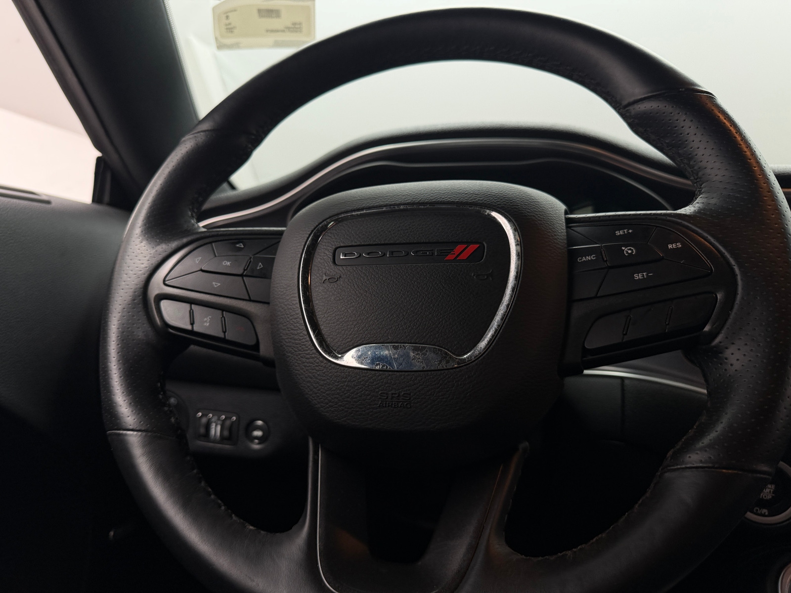 Thumbnail: 2017 Dodge Challenger - 3