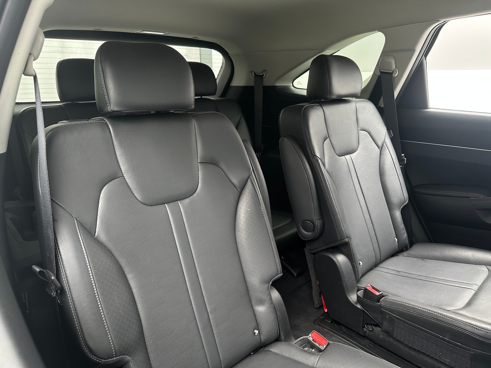 Thumbnail: 2025 Kia Sorento - 5