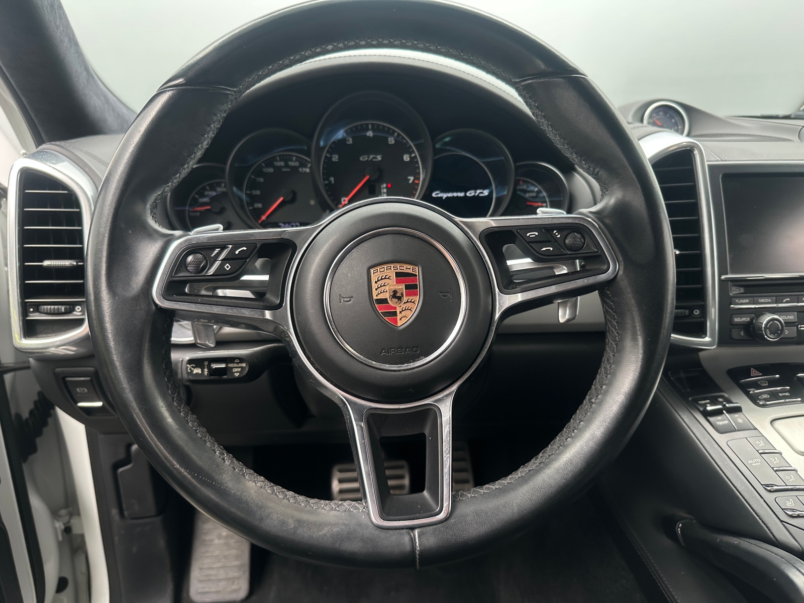 Thumbnail: 2016 Porsche Cayenne - 4