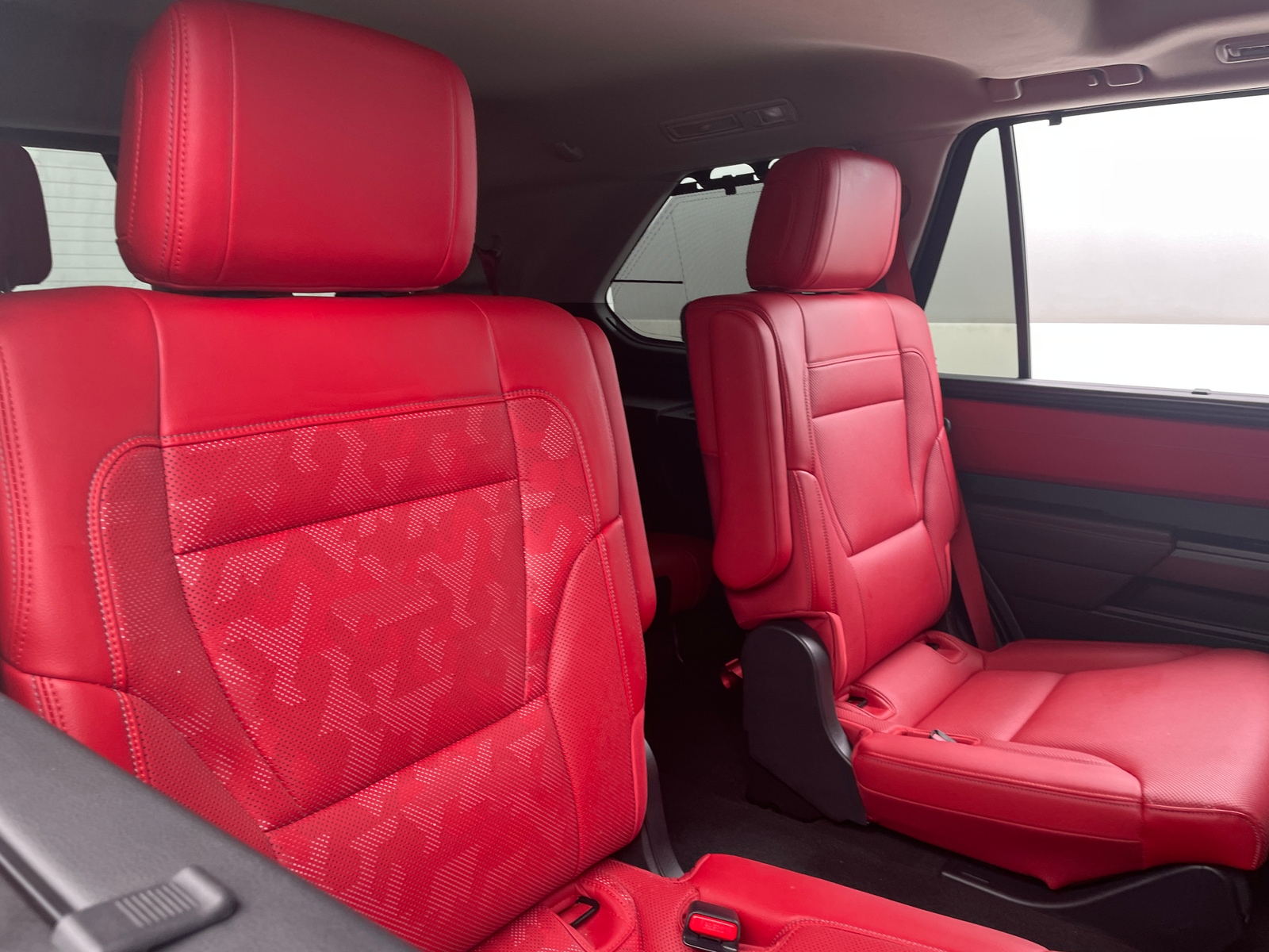 Thumbnail: 2023 Toyota Sequoia - 5