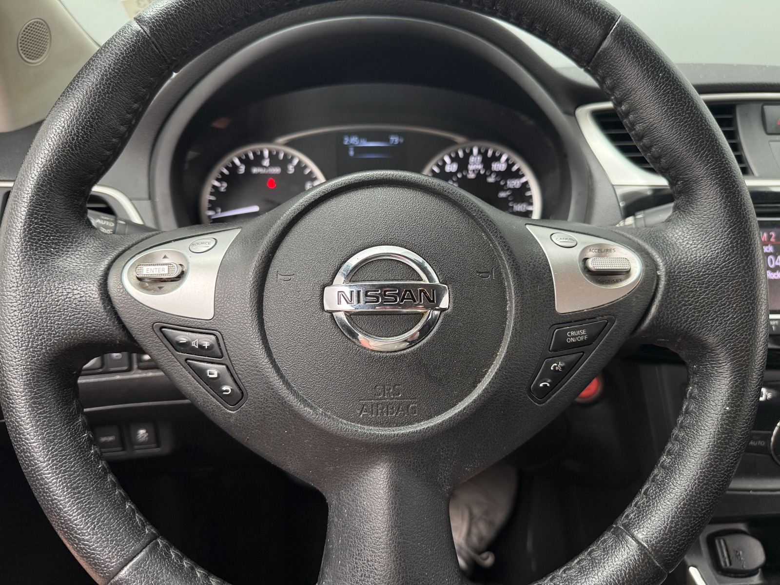 Thumbnail: 2018 Nissan Sentra - 5