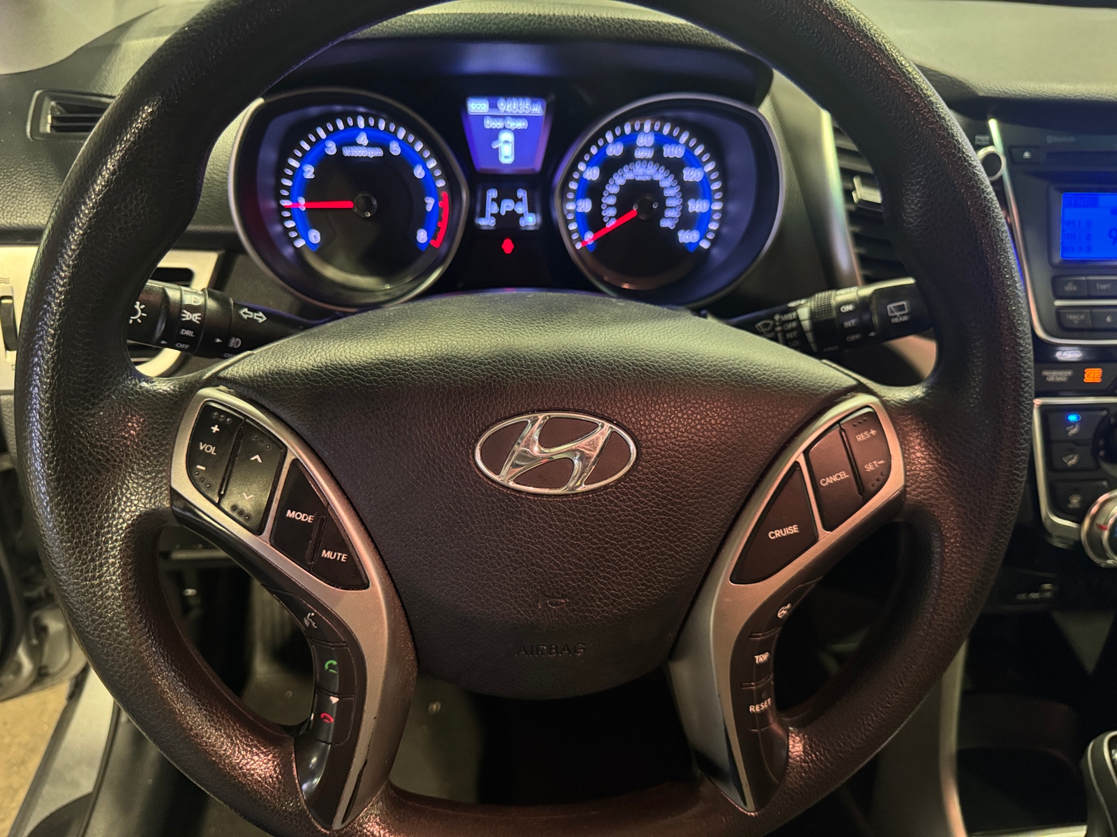 Thumbnail: 2014 Hyundai Elantra - 5