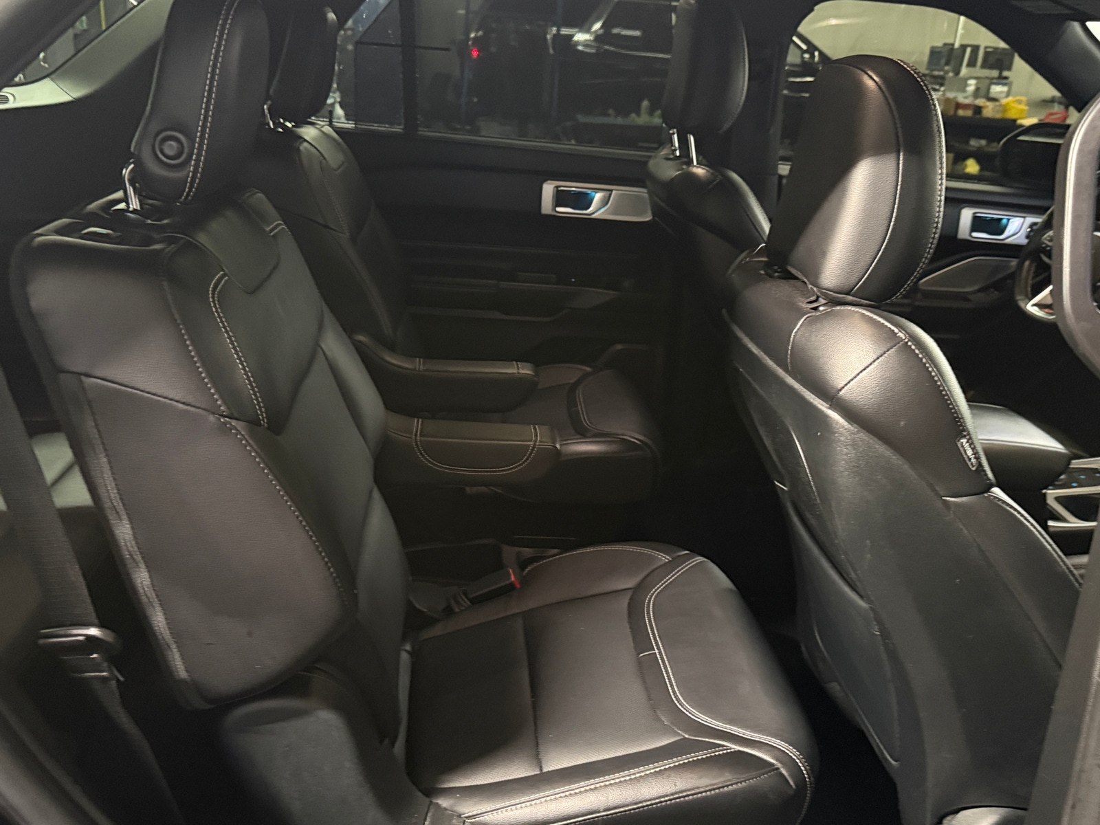 Thumbnail: 2020 Ford Explorer - 5